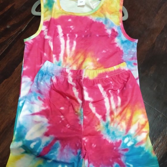 Toddler clothes and shark crocs - Picture 7 of 13